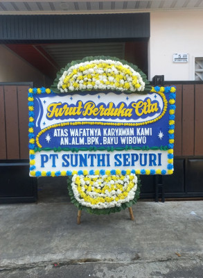 Papan Bunga Duka di Paguyaman