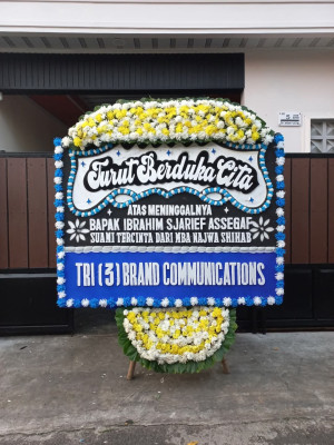 Papan Bunga Duka di Paguyaman